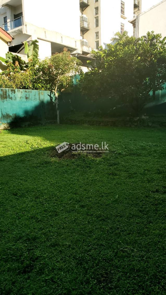 Land For Sale In Nawala.