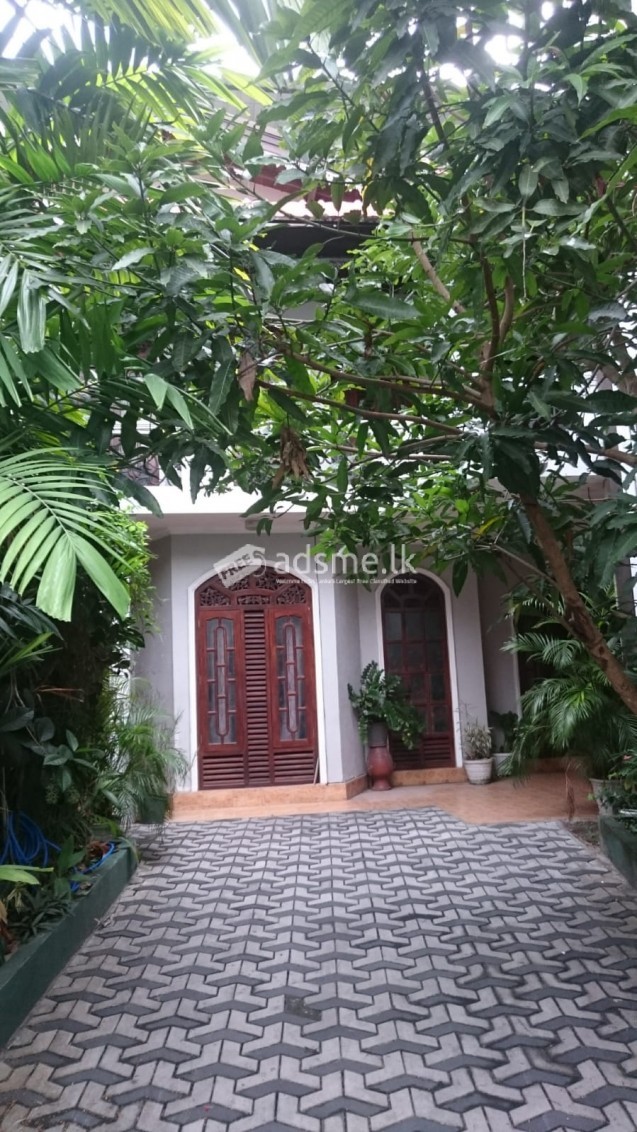 Two storeyed house for sale in Angoda