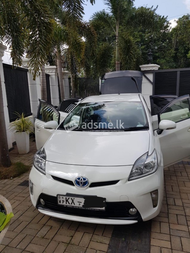 Toyota Prius 2013 (Used)
