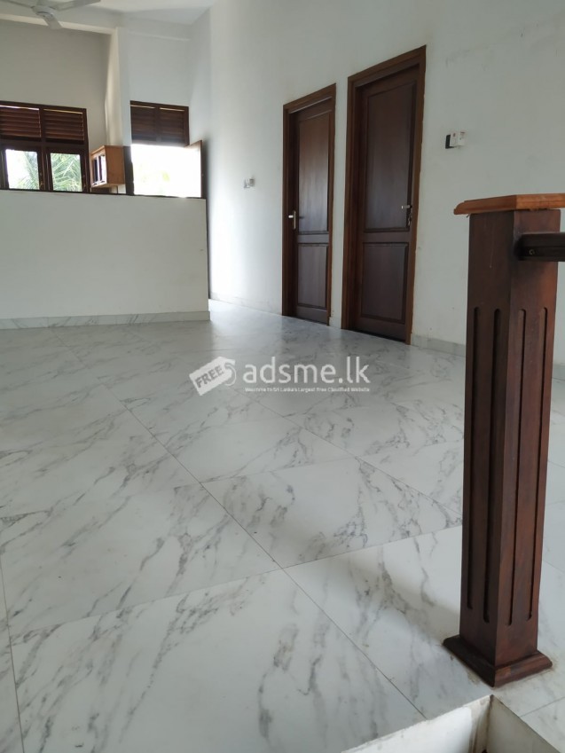 Commercial Building for Rent in Matara