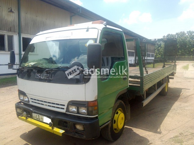 Isuzu VEHICLE CARRIER NIR 70 2004