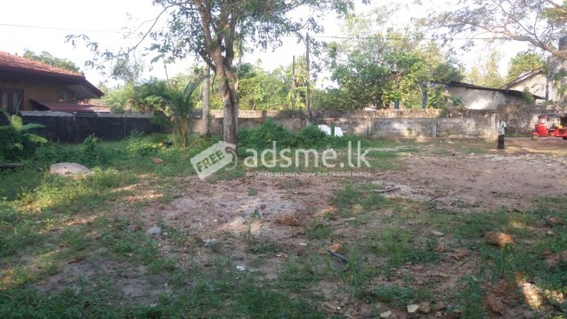 Land for sale in wadduwa (near the wadduwa central college)