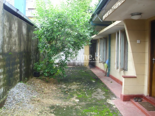 19 Perch Land for sale in Maharagama