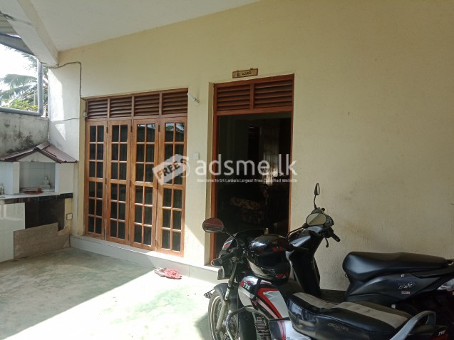 Downstairs house for rent in Bokundara