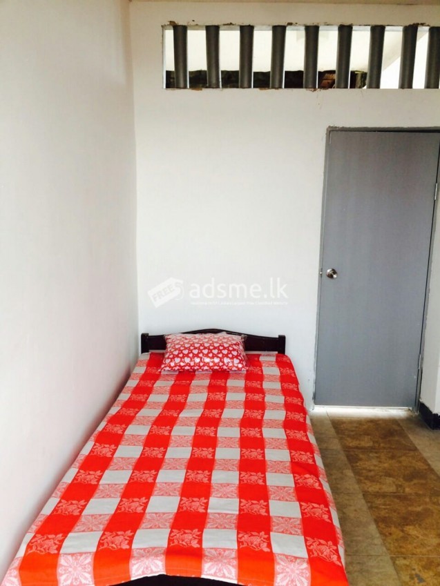 Rooms for Rent in Navinna for Gents