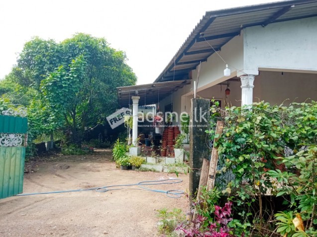 Complete House In Hanwella, Near Lanka Tile Ranala