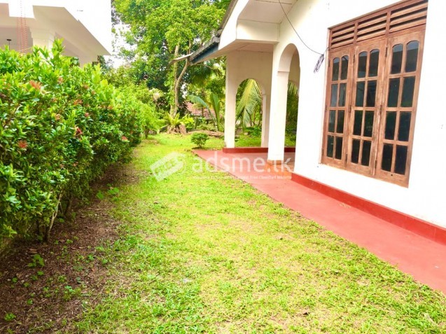 23P Gated communities with house fore sale in pannipitiya