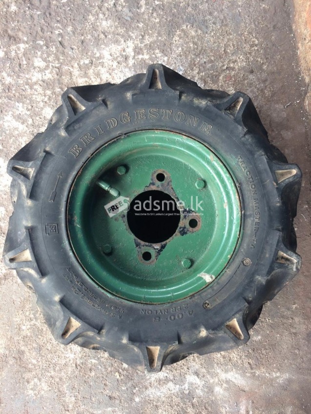 Taiwan 4 Tyres With Rim