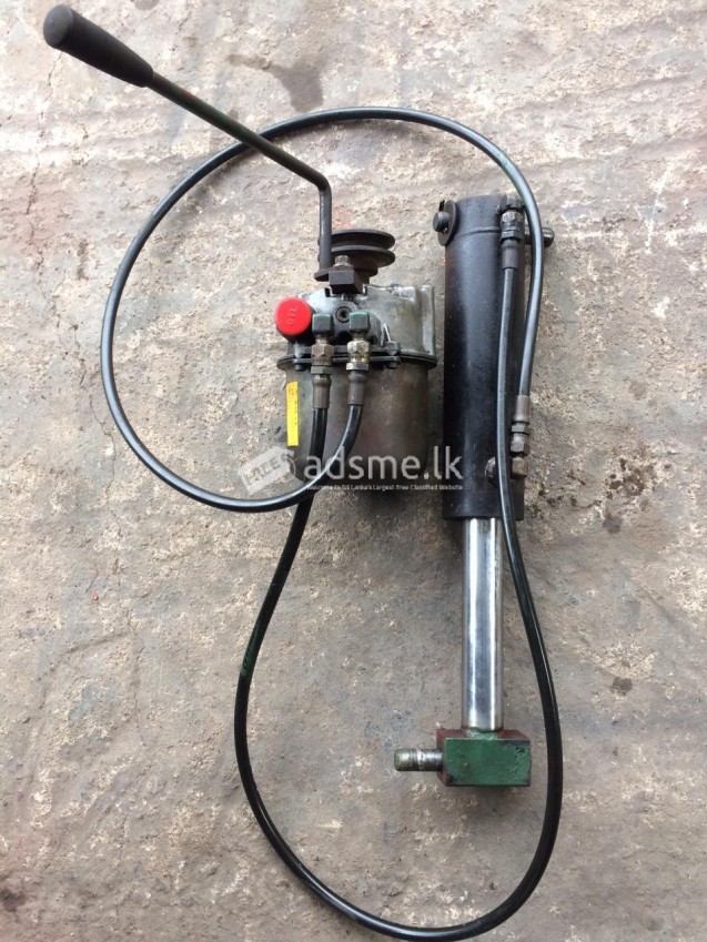 Tipper Hydraulic Jack & Pressure Pump