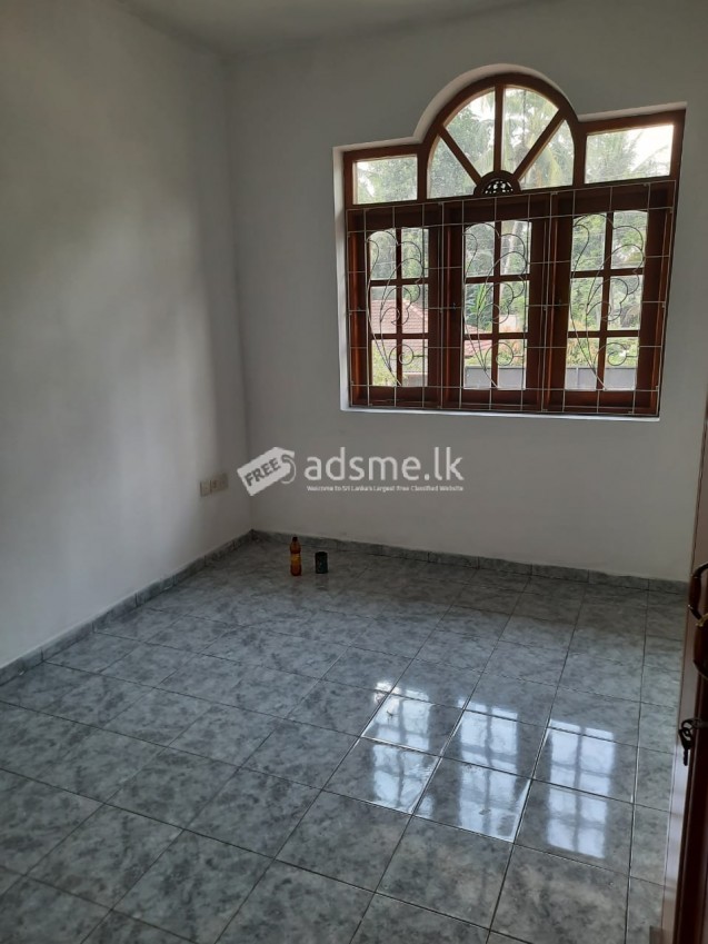 Two story House for Rent at Godagama, along the 190 Bus root Homagama