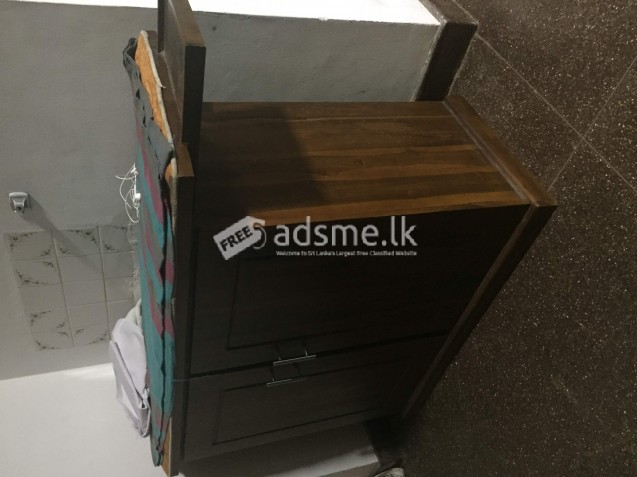 TEAK Iron Table