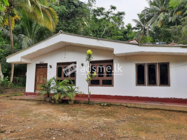 House for Rent at Pelmadulla....Just 10 Meters from Main Road