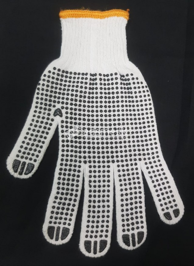 Rubber dotted gloves