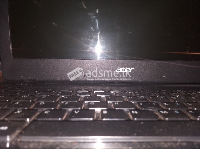 Acer Aspire E5-471.1 year used