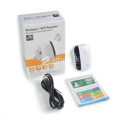 WiFi extender Repeater signal booster