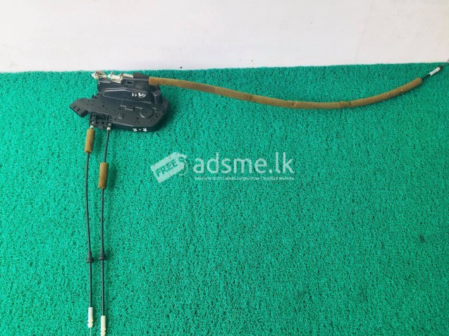 Nissan Bluebird Sylphy G11 Door Lock Actuator