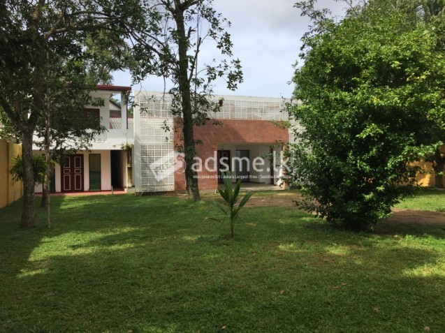 IMMACULATELY PRESENTED LUXURY VILLA FOR RENT - UNFURNISHED