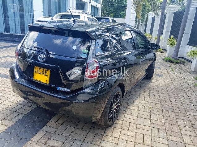 Toyota Aqua 2013 (Used)