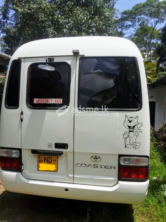 Toyota Coaster  2010