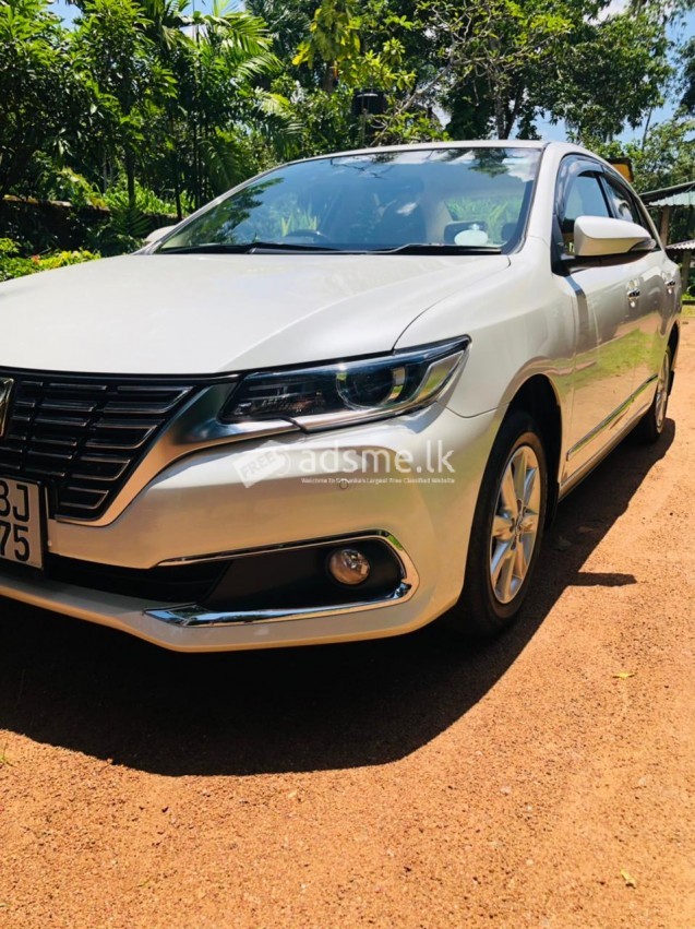 Toyota Premio 2018 (Used)
