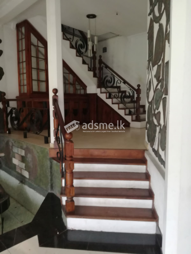 Two story House for rent With 5bed rooms & 2bathrooms in Heiyanthuduwa