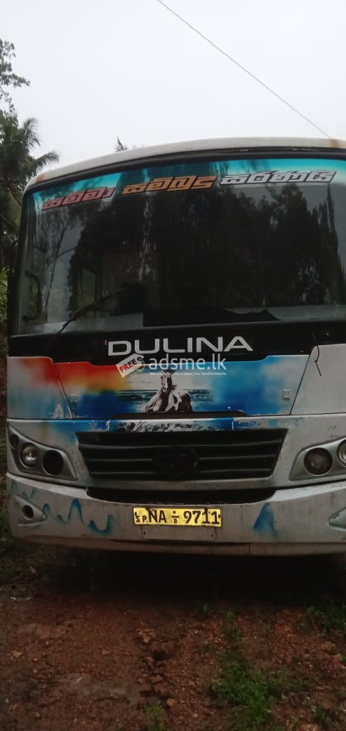 Tata Star bus 2011