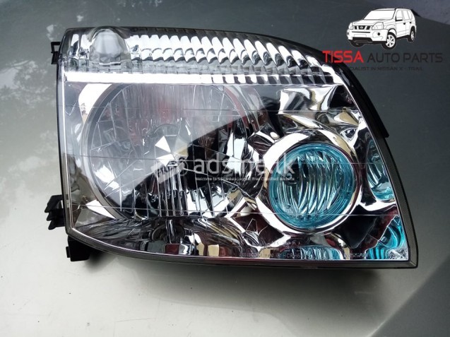 Nissan X trail T30 Head Lamp