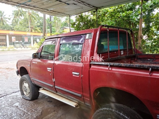 Nissan 72 Cab