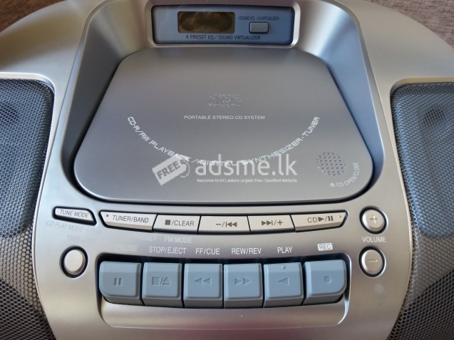 Panasonic Portable CD/Cassette FM Radio system (Digital-Brand New)