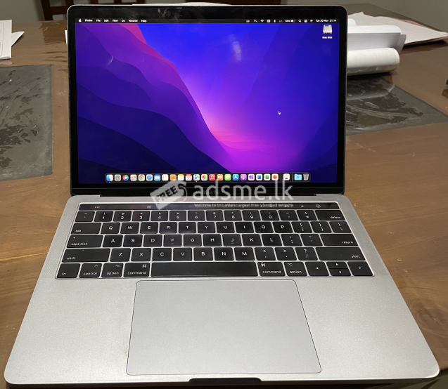 MacBook Pro 2017, 13 inches, 4 thunderbolt 3 ports