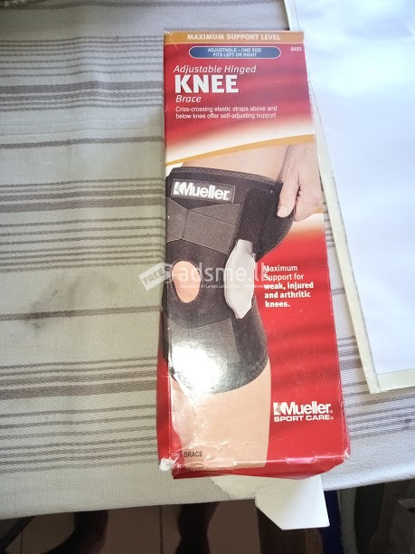 Knee  Mueller brand