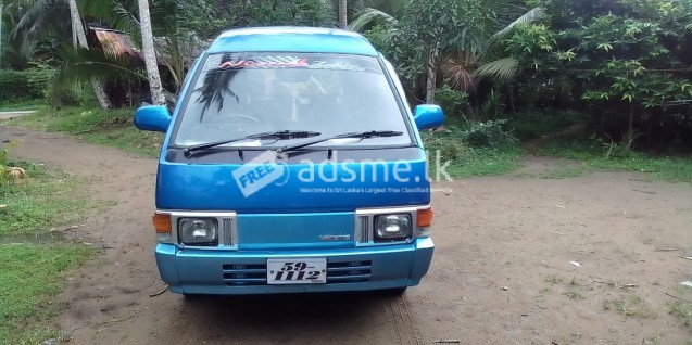 Nissan Vanette 1992