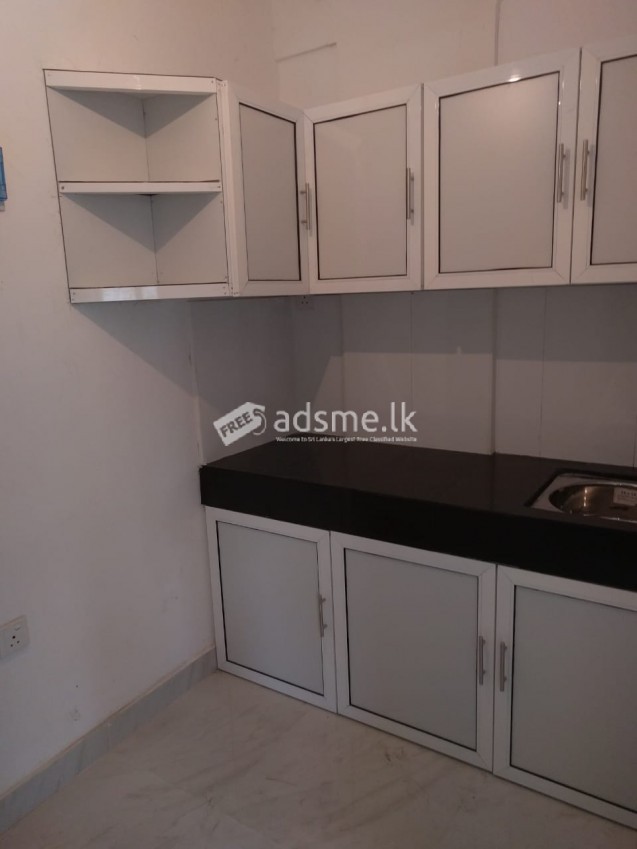 Apartment for Rent in Lake Crest Residencies - Angoda, Rajagiriya