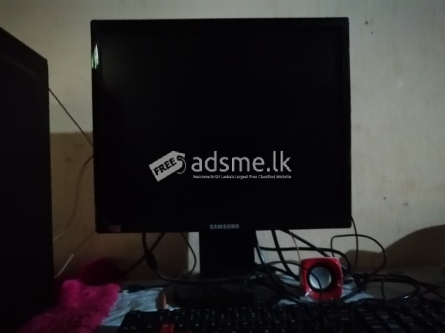 Used desktop computer