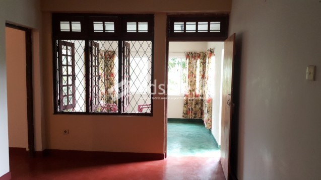 House for rent in Gelioya Kandy