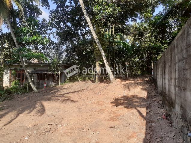 Land for sale in Hokandara (Near Horahena Road )