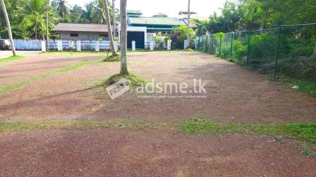 Land for sale in Kaluthara
