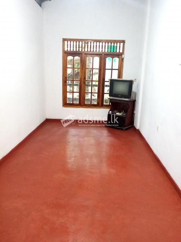 House for sale in Gampola - Pallewela