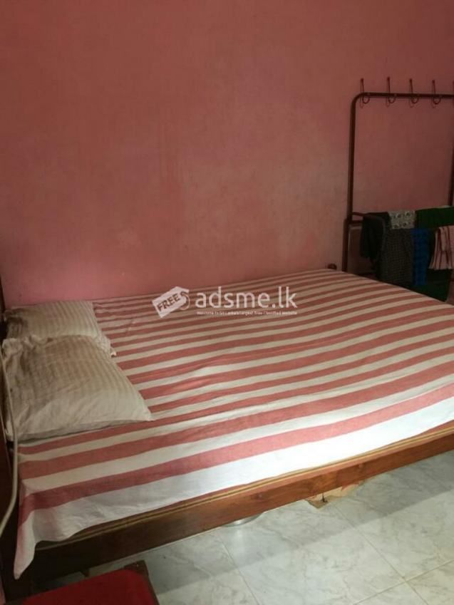 Room for Rent - Moratuwa Uyana (Ladies Only)