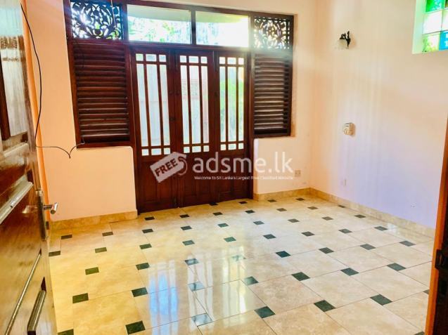 House for rent in Maharagama Navinna