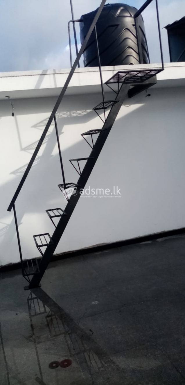 New Metal STAIRCASE for Sale