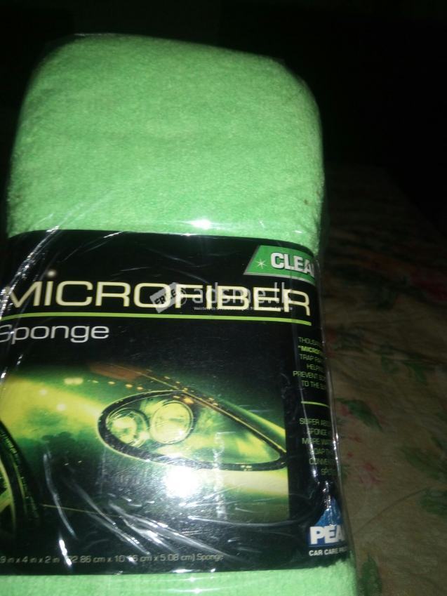 Car polishing and buffing cloths & microfiber sponge