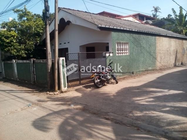 House with land For sale in Panandura