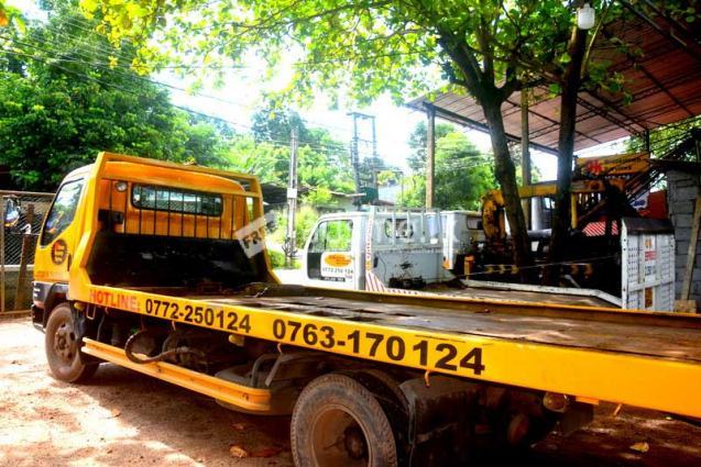 Vehicle towing service Colombo