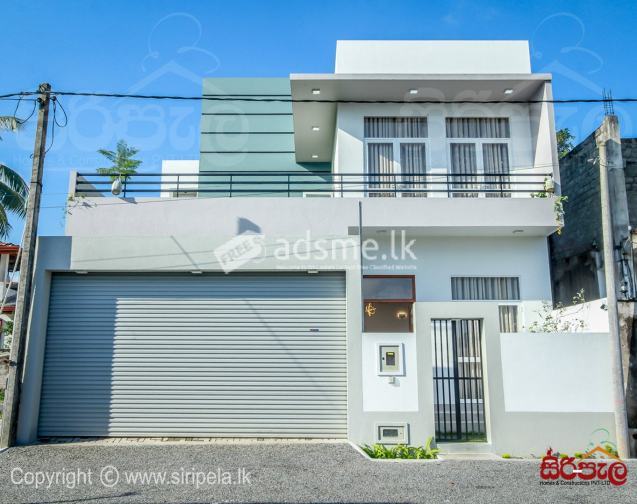 Modern House for Sale at Kadawatha