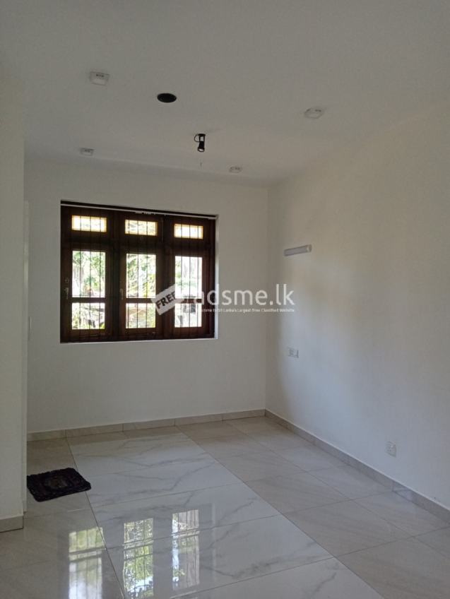 House for rent At Kirulapone Colombo 05