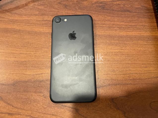 Apple iPhone 7 Just used only 3 months in action (Used)
