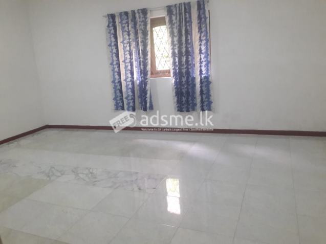 Cozy House with Basic Amenities for Rent in Prestigious and Safe Neighborhood