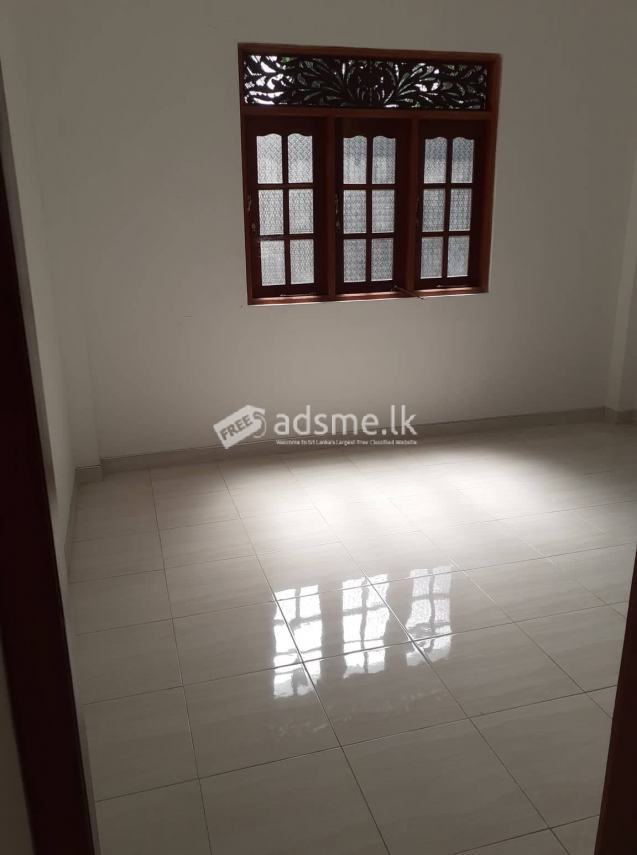 Semi luxaury house for rent in delgoda