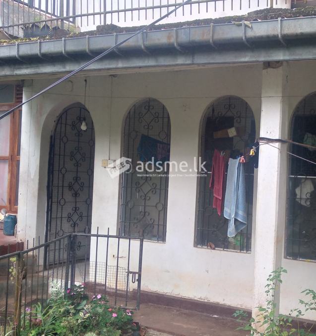 House For Rent in Asgiriya